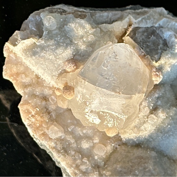 1270 Carats Okenite Natural Crystal Specimen - Picture 13 of 17